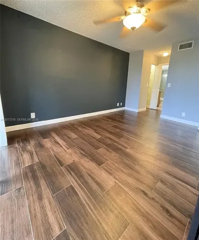 2751 Taft Street Hollywood FL 33020