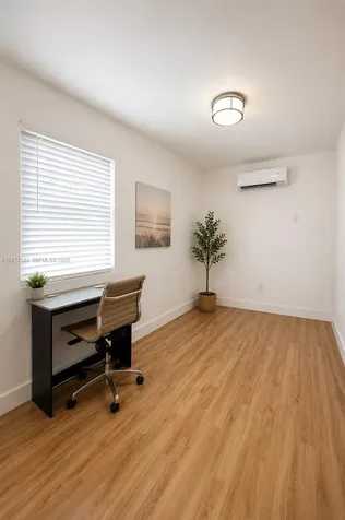 127 NW 47th Terrace Miami FL 33127