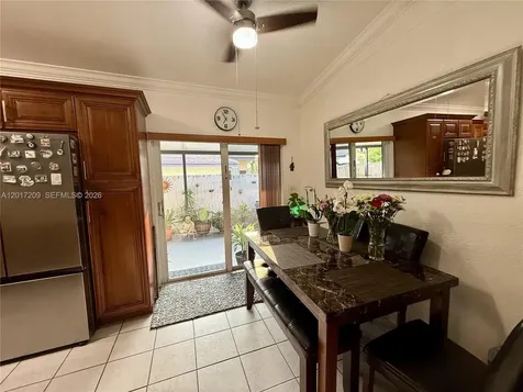 280 NE 173rd Street North Miami Beach FL 33162