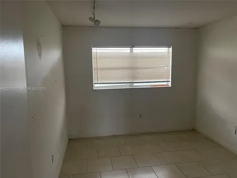 1660 NE 191st Street Miami FL 33179