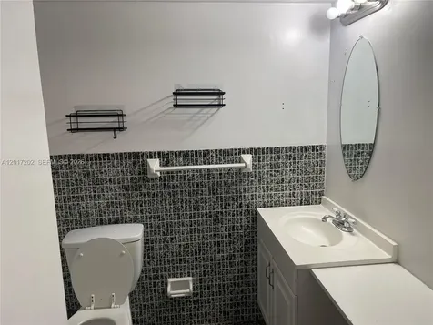1660 NE 191st Street Miami FL 33179