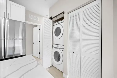 630 NE 166th Street Miami FL 33162