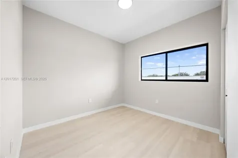 630 NE 166th Street Miami FL 33162