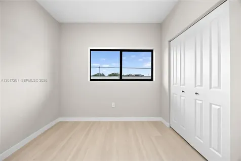 630 NE 166th Street Miami FL 33162