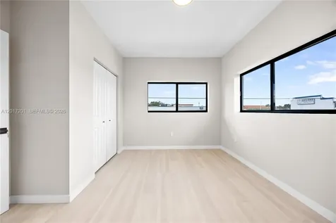 630 NE 166th Street Miami FL 33162