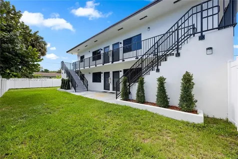630 NE 166th Street Miami FL 33162