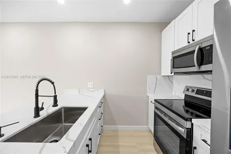 630 NE 166th Street Miami FL 33162