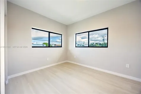 630 NE 166th Street Miami FL 33162