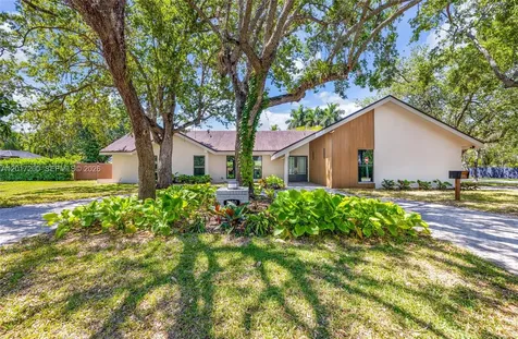 8120 SW 162nd Street Palmetto Bay FL 33157