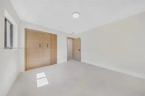 8120 SW 162nd Street Palmetto Bay FL 33157