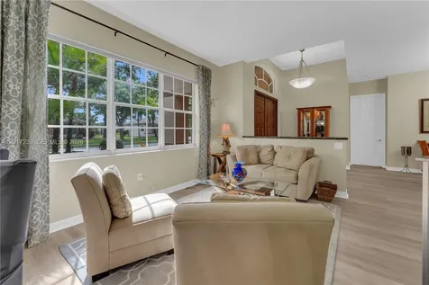 3973 SW 140th Avenue Davie FL 33330