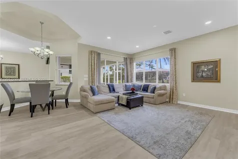 3973 SW 140th Avenue Davie FL 33330