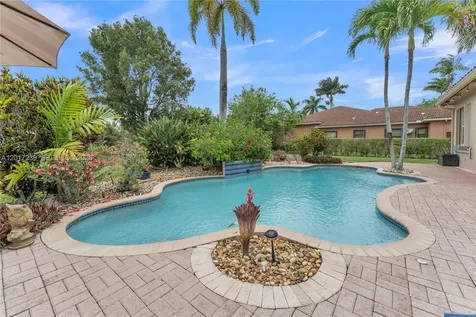 3973 SW 140th Avenue Davie FL 33330