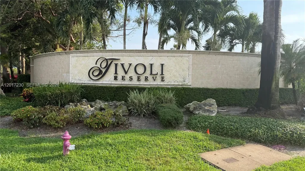 7543 Via Grande Boynton Beach FL 33437