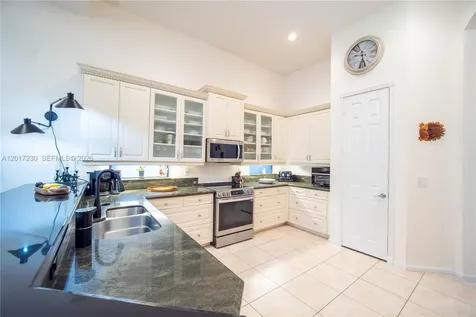7543 Via Grande Boynton Beach FL 33437