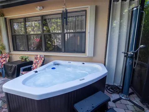 7543 Via Grande Boynton Beach FL 33437