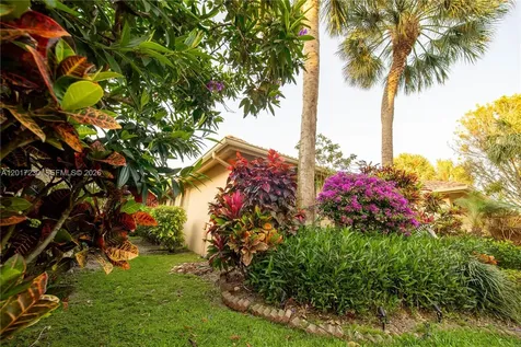 7543 Via Grande Boynton Beach FL 33437