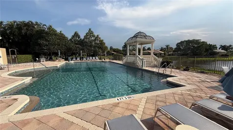 7543 Via Grande Boynton Beach FL 33437
