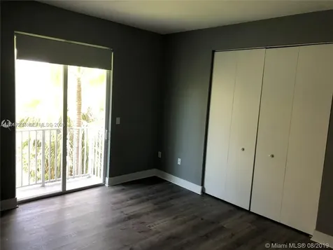 440 NE 35th Court Oakland Park FL 33334