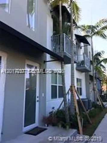 440 NE 35th Court Oakland Park FL 33334