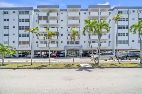 1720 Jefferson Street Hollywood FL 33020