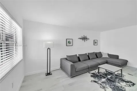 1720 Jefferson Street Hollywood FL 33020