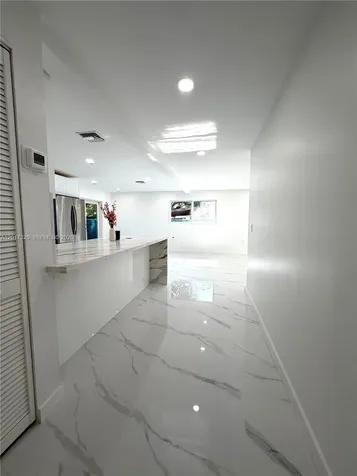 6091 SW 64th Terrace South Miami FL 33143
