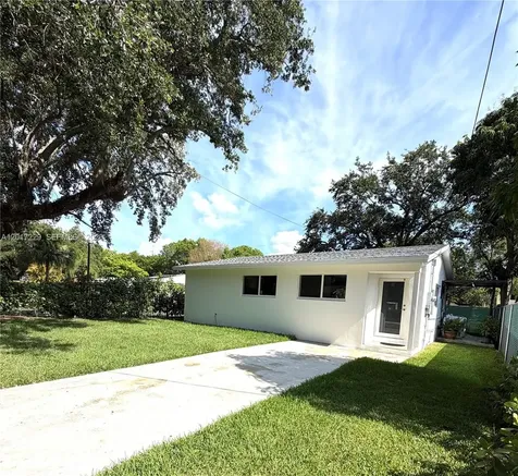 6091 SW 64th Terrace South Miami FL 33143