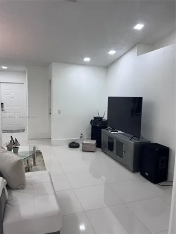 1367 Plumosa Way Weston FL 33327