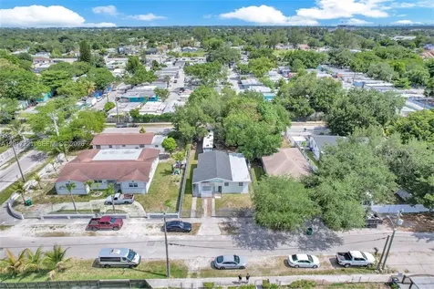 1375 NW 77th Street Miami FL 33147