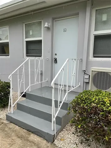 885 SW 29th Avenue Miami FL 33135