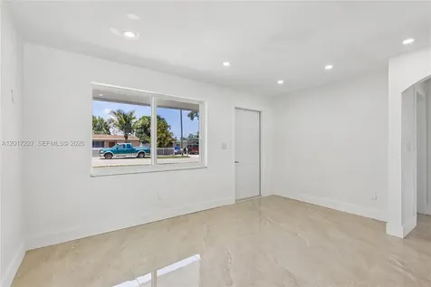 6214 Fletcher Street Hollywood FL 33023