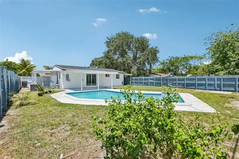 6214 Fletcher Street Hollywood FL 33023