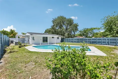 6214 Fletcher Street Hollywood FL 33023