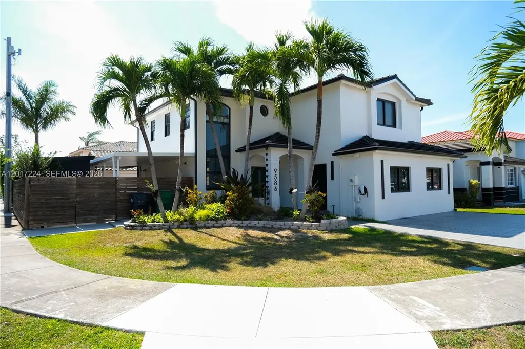 9586 SW 155th Avenue Miami FL 33196