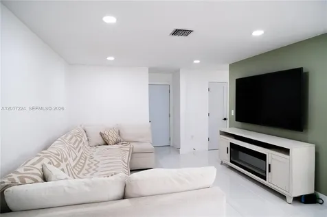 9586 SW 155th Avenue Miami FL 33196