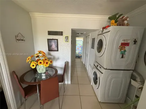 7101 SW 89th Court Miami FL 33173