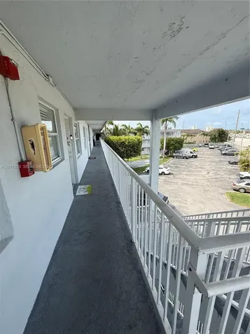 7101 SW 89th Court Miami FL 33173