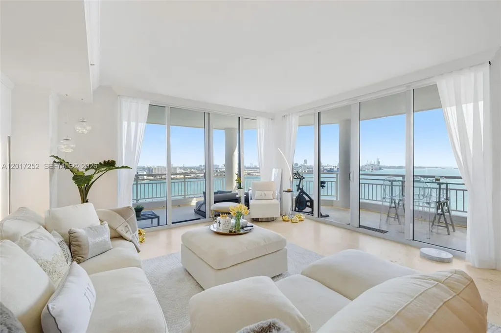 848 Brickell Key Drive Miami FL 33131