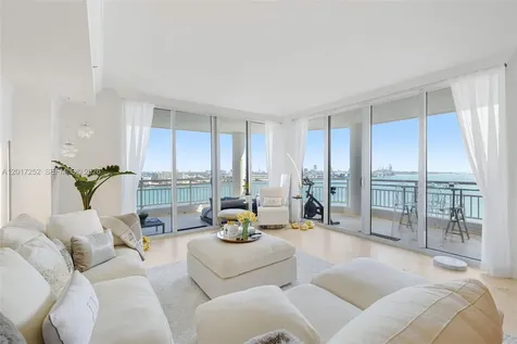 848 Brickell Key Drive Miami FL 33131