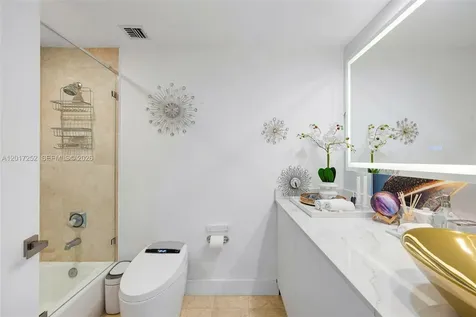 848 Brickell Key Drive Miami FL 33131