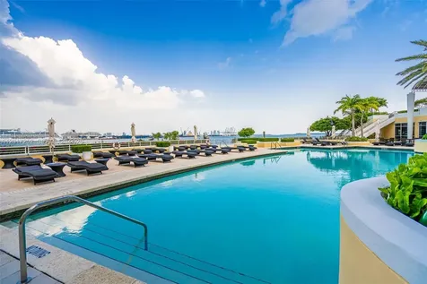 848 Brickell Key Drive Miami FL 33131