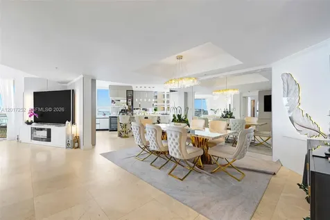 848 Brickell Key Drive Miami FL 33131