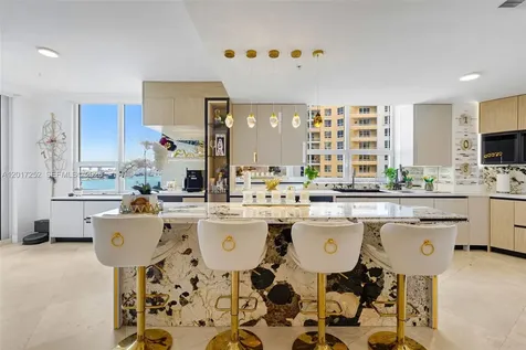 848 Brickell Key Drive Miami FL 33131