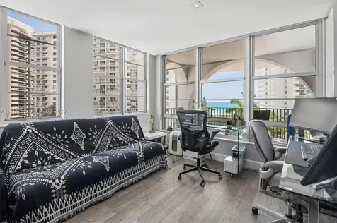 5660 Collins Avenue Miami Beach FL 33140
