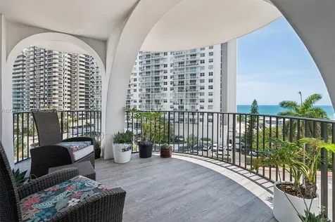 5660 Collins Avenue Miami Beach FL 33140
