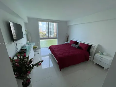 335 S Biscayne Boulevard Miami FL 33131
