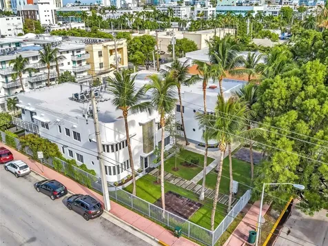 557 Michigan Avenue Miami Beach FL 33139