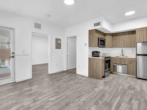 557 Michigan Avenue Miami Beach FL 33139
