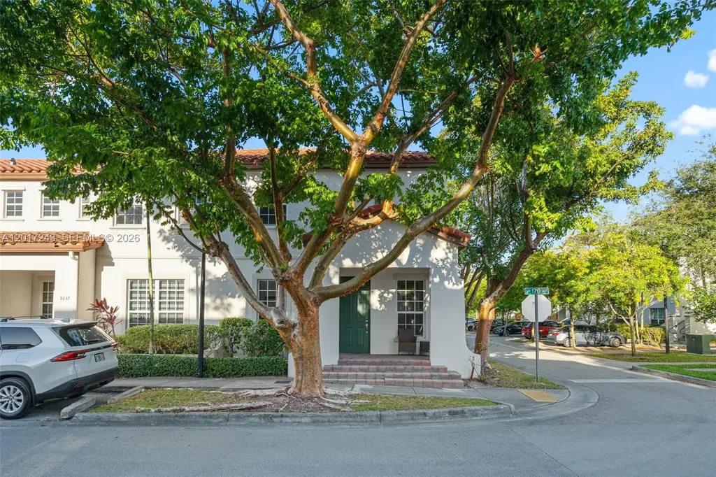 9243 SW 170th Avenue Miami FL 33196